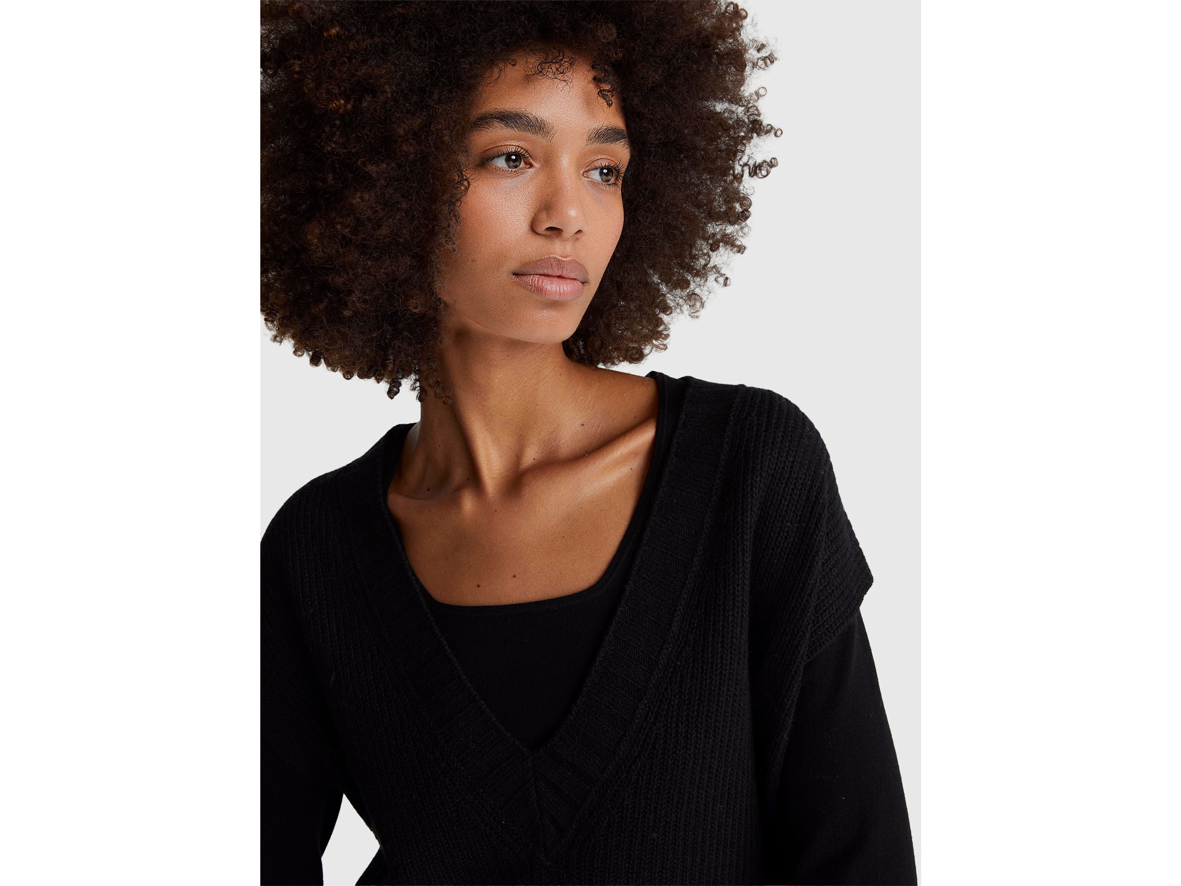 S/L V NECK SWEATER Damen image number 4